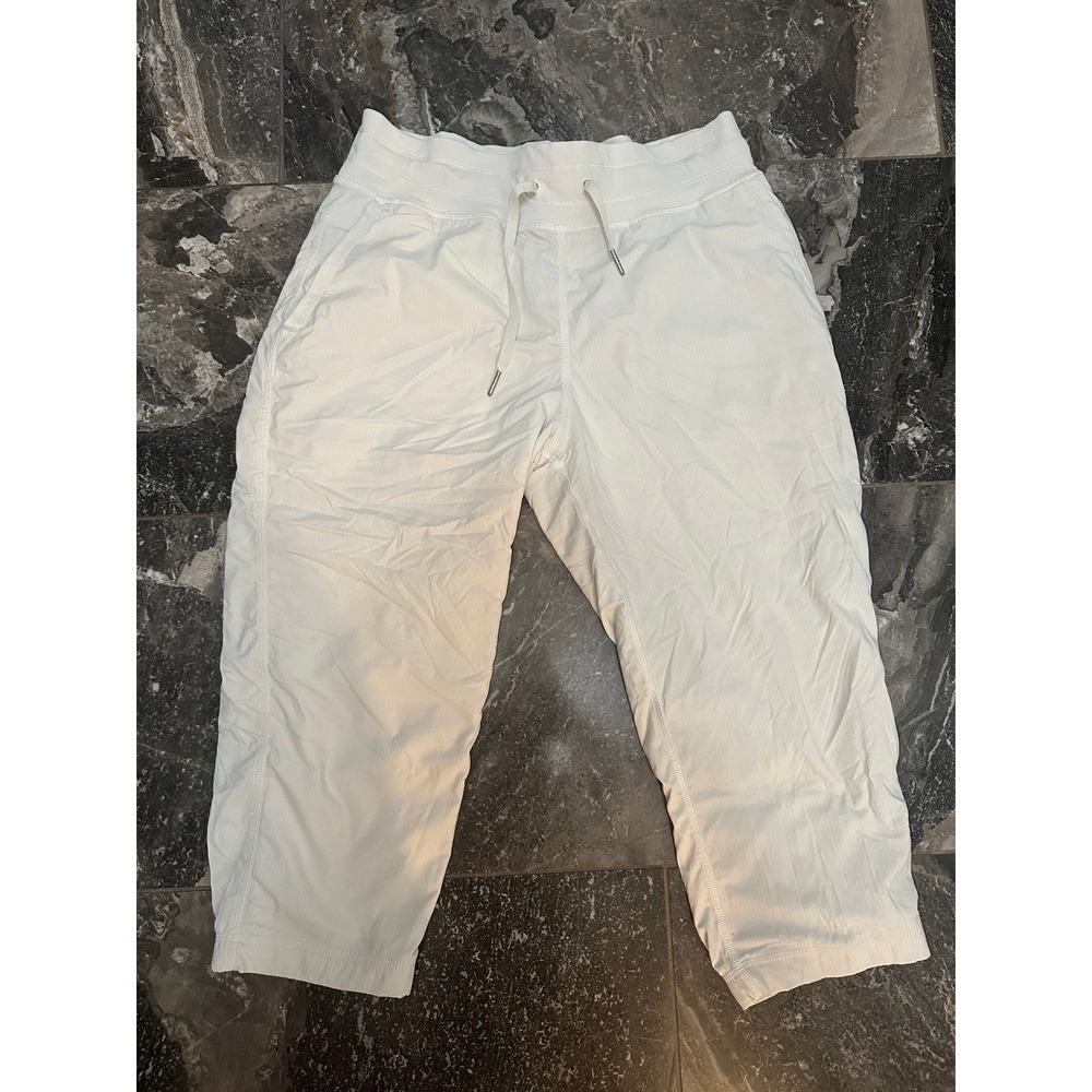 Lululemon dance studio pants‎ cropped white size 8
